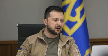 "Ми передамо РФ привіт": Зеленський відреагував на атаку БПЛА на Київ під час візиту Стармера