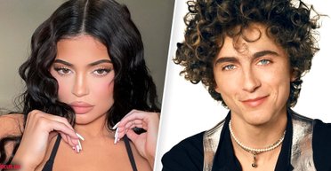 Кайли Дженнер и Тимоти Шаламе впервые были замечены за поцелуями на публике (фото, видео)