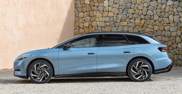 Альтернатива Passat: презентован новый семейный электромобиль Volkswagen (видео)