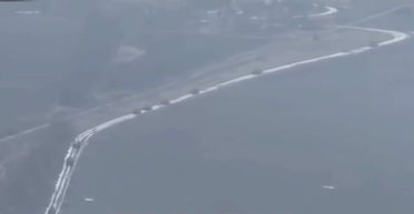 "Больно смотреть": оккупанты жалуются, что ВСУ разнесли их колонну под Новомихайловкой (видео)