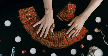 Чим обернеться для України успіх Ізраїлю у відбитті іранських ракет: прогноз тарологині