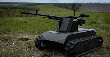 Передвигается на гусеницах и стреляет из пулемета: для ВСУ создали робота UTE MT-1 (фото)