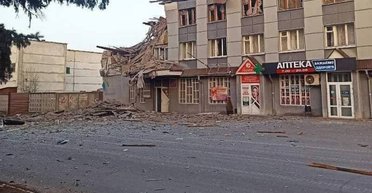 "Немного поболтали и взлетели в воздух": в Кременной во время совещания оккупантов прогремели взрывы