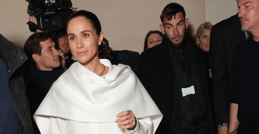 "Герцогиня лицемірства": Меган Маркл "рознесли" після появи на Тижні моди в Парижі