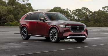 Новый флагман: в Украине появился большой премиальный кроссовер Mazda (фото)