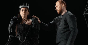 "Прокляття Макбет": відомий український актор ледь не загинув на виставі (відео)