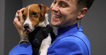 Живе в Росії: Артем Пивоваров розповів про батька, який покинув його у 3 місяці (відео)