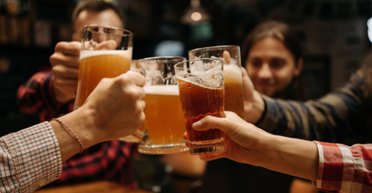 Працівник міністерства фінансів пив всю ніч й загубив вкрай важливі документи