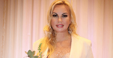 "Так намучилася": Камалія розповіла, як пережила клінічну смерть та поборола онкологію (відео)