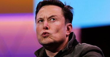 Ілон Маск обіцяє, що його стане менше в DOGE: треба рятувати Tesla