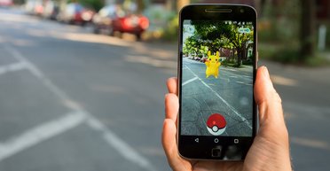 Священник растратил $40 000 на игры Candy Crush и Pokеmon Go: что с ним случилось