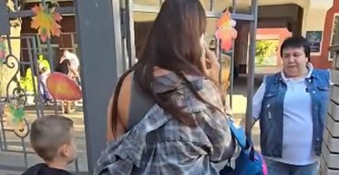 Детей не пускали в киевскую гимназию из-за "дрескода": полиция прокомментировала скандал (видео)