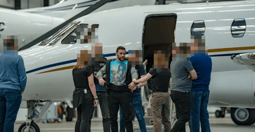 Наркобарона, який планував "прибрати" конкурента, спіймали завдяки селфі (фото)