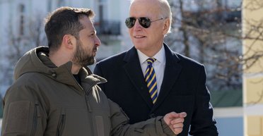 Зеленський хоче стати незамінним. Як Україна повторює тактику Черчилля