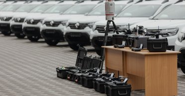 Україна отримала новий пакет допомоги від США: у МВС розповіли, що до нього увійшло (відео)