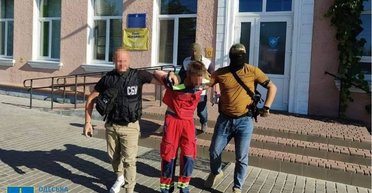 СБУ задержала фельдшера, который собирал информацию для ФСБ во время вызовов "скорой помощи" (фото)