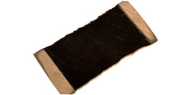 Поглинає 99% світла: вчені створили новий надчорний матеріал (фото)