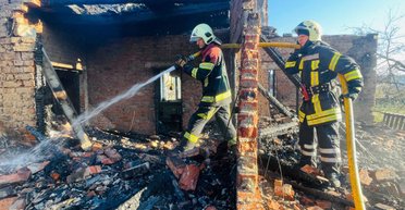 РФ массированно атаковала Чернигов беспилотниками: погиб подросток, в городе значительные разрушения