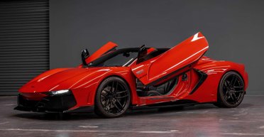 Броня, тепловизор и 1000 сил: представлен самый невероятный суперкар  в мире (фото)