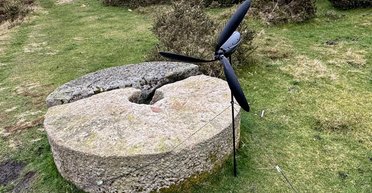 Чи може домашній вітрогенератор замінити сонячні панелі: результати випробувань