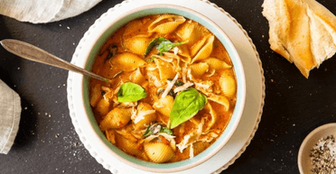 Вершковий тосканський курячий суп: рецепт італійської кухні