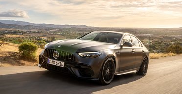 Свыше 800 сил: Mercedes готовит мощные заряженные седаны с большими моторами (фото)