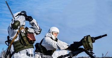 Ситуация в Авдеевке: оккупанты прорывают оборону, ВСУ отвечают шквальным огнем (видео)