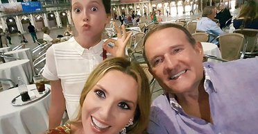 Муж Оксаны Марченко. Зачем гальванизировать политический труп