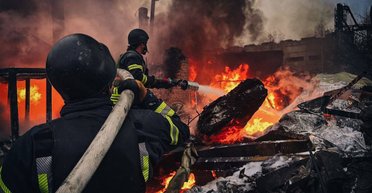 Впервые за 73 дня: ВС РФ ударили по Киеву и области ракетами и БПЛА, последствия атаки (фото)