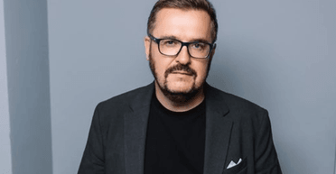 "Два разных человека": Александр Пономарев показал себя в молодости (фото)