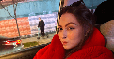 "Я не могу ни с кем спать": 20-летняя дочь Поляковой рассказала, как живет с мужем