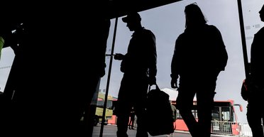 До 1800 человек в неделю: украинские мужчины 18-22 лет массово ринулись в Германию, – СМИ