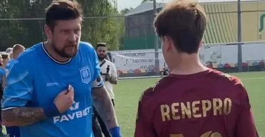 Экс-футболист сборной Украины попал в языковой скандал с 16-летним блогером: клуб заявил о "руке Кремля"