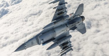 F-16 против А-10: почему с западными истребителями Украина выиграет войну в воздухе