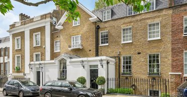 Лондонський будинок Вінстона Черчилля виставили на продаж: який він має вигляд усередині (фото)