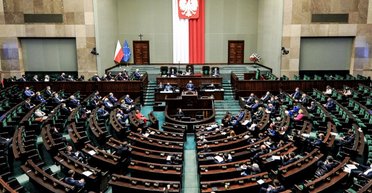 Польща може припинити надавати допомогу Україні: названо головну умову