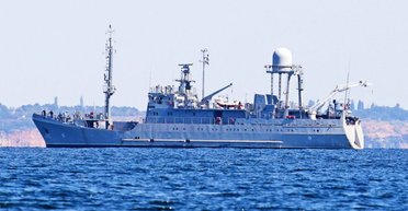 В РФ написали об атаке на корабли ВМС Украины: что говорят военные (скриншоты)