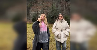 Ольга Сумская показалась с 23-летней дочерью в Карпатах (видео)