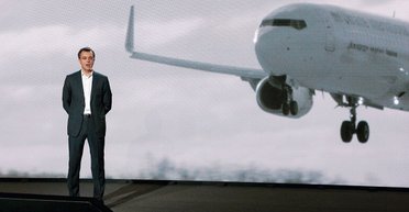 На земле и в небе. Владимир Омелян о перспективах транспортной отрасли