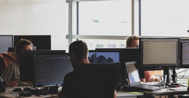 Внимание, на выход: кто из IT-компаний покинул российский рынок