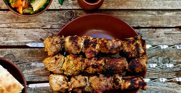 Індекс шашлику. Чому в Україні дорожчає м'ясо й чого далі чекати від цін