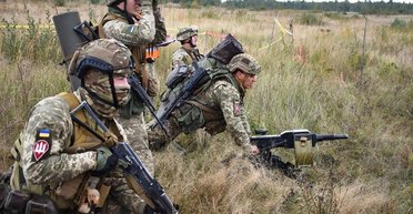 Штурмовали 2 дня: украинские десантники "проредили" российских морпехов в Курской области