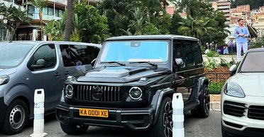 В Монако заметили замаскированный "Гелендваген" за 280 000 евро на киевских номерах (фото)