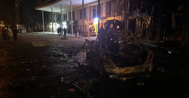 Не может остановить работу ни на минуту: в харьковском госпитале возобновили операции после атаки РФ (фото)