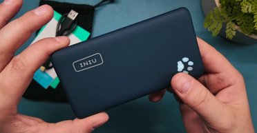 Негайно припиніть використання: популярні повербанки відкликають через загоряння (фото)