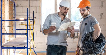 Строить и лечить. ТОП-5 профессий, которые будут востребованы в Украине после войны