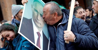 Чем сербы успокоятся. Как Россия борется за единственного союзника на Балканах