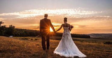 Жінка вийшла заміж за 25 чоловіків, а потім втекла: всі деталі шахрайської схеми