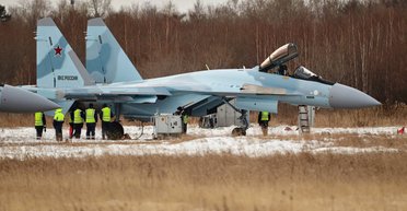 Минобороны РФ получила партию истребителей Су-35С (фото)