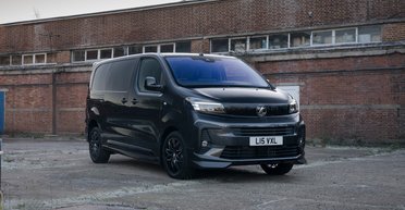 Спортивный фургон: Opel Vivaro получил необычную версию (фото)